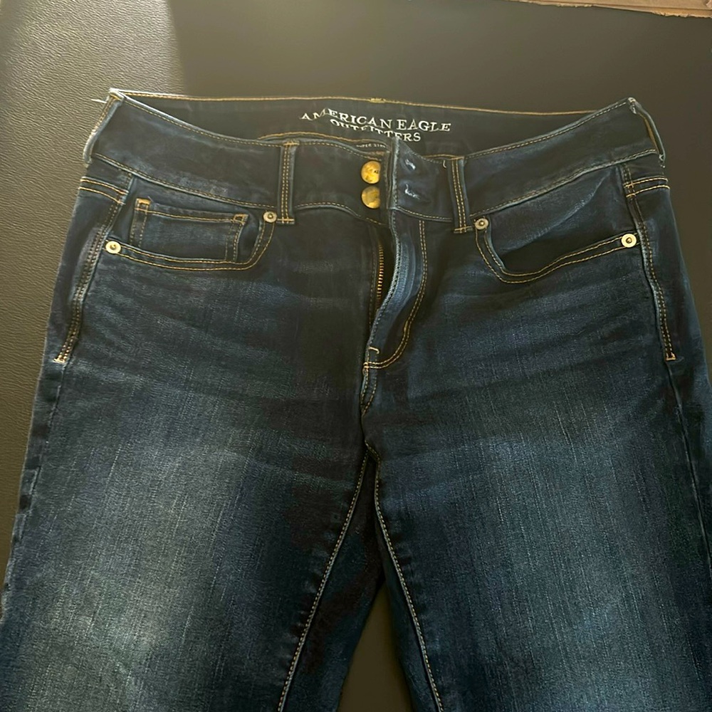 American Eagle 🦅 capri jeans size 10